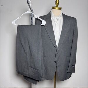 Botany 500 Suit Mens 42R W36 Grey Pinstripe Vintage 2-Button Wool Blend Bradley